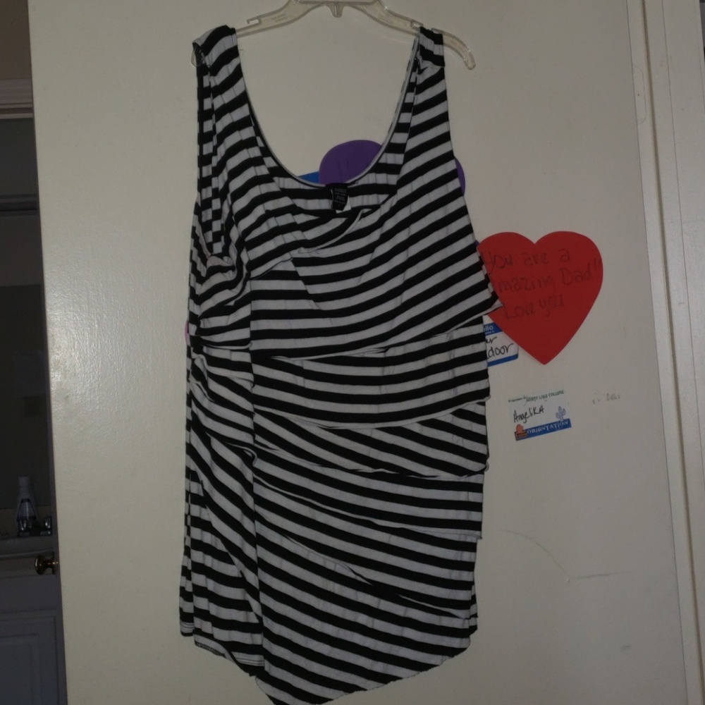 Sleeveless blouse